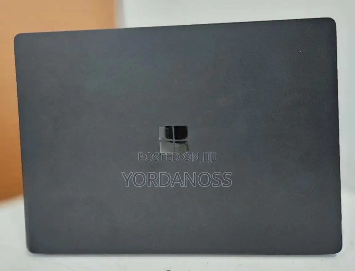 New Laptop Microsoft Surface Laptop 4 16GB Intel Core i7 SSD 512GB