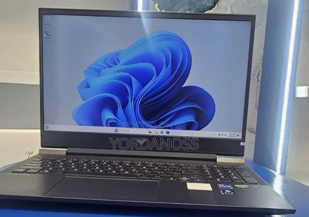 New Laptop HP Victus 16 16GB Intel Core i5 SSD 512GB
