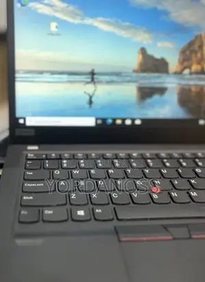 New Laptop Lenovo ThinkPad T14s Gen 2 16GB Intel Core i7 SSD 512GB