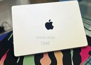 New Laptop Apple MacBook Pro 2021 M1 16GB Apple M1 SSD 512GB