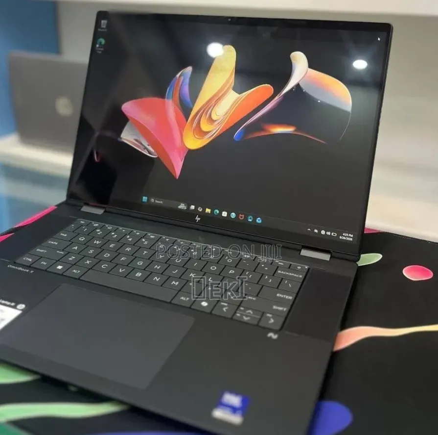 New Laptop HP OmniBook X Flip 16" 16GB Intel Core Ultra 7 SSD 1T