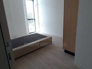 Furnished 2bdrm Apartment in ቸርችል ጎዳና, Arada for rent