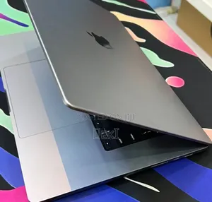 New Laptop Apple MacBook Pro 2021 M1 32GB Apple M1 SSD 512GB
