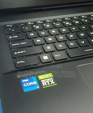 New Laptop MSI GP75 Leopard 16GB Intel Core i7 SSD 1T