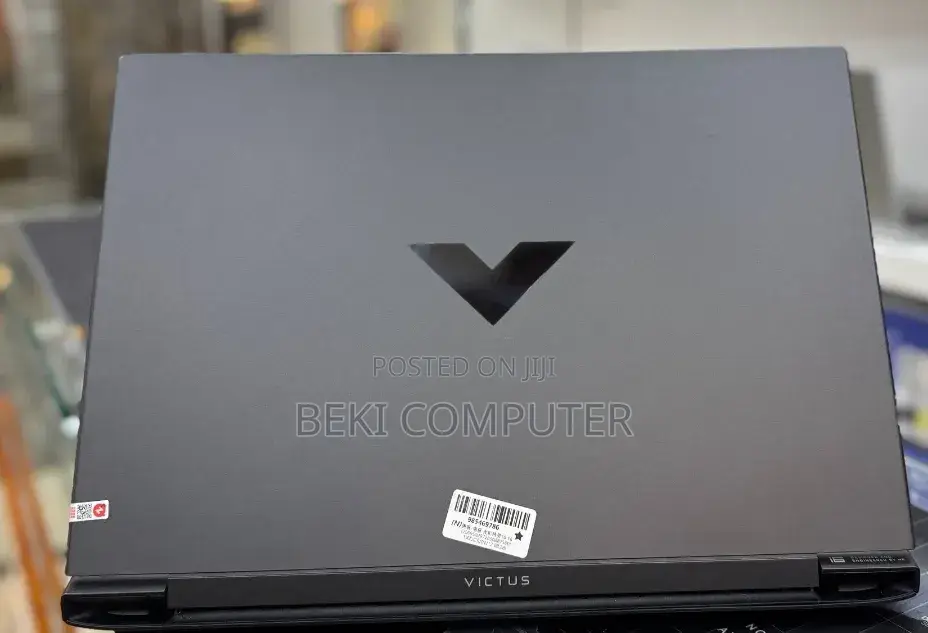 New Laptop HP Victus 16 16GB Intel Core i7 SSD 1T