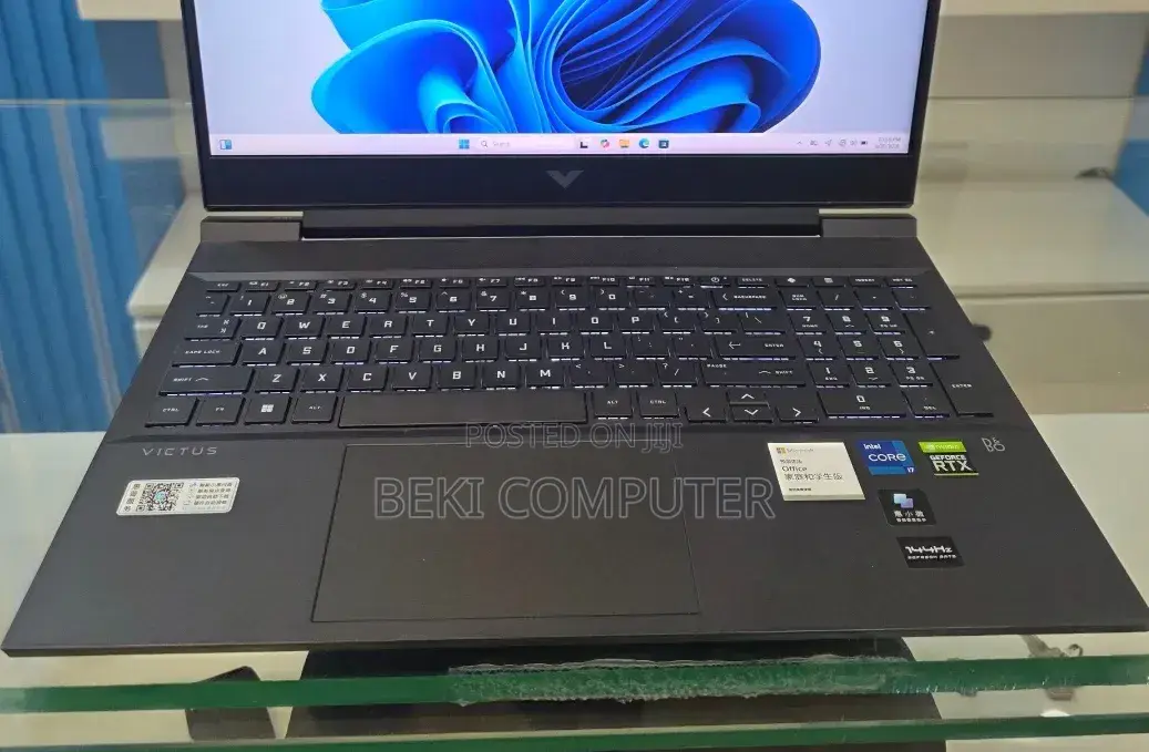New Laptop HP Victus 15 16GB Intel Core i7 SSD 512GB