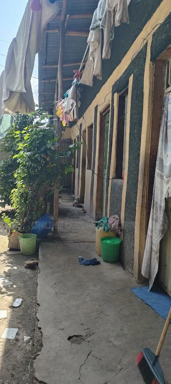 Furnished 8bdrm House in Bishoftu Dukem, Oromia-Finfinne for sale