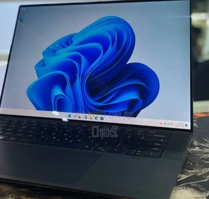 New Laptop Dell Precision 5550 16GB Intel Core i7 SSD 512GB