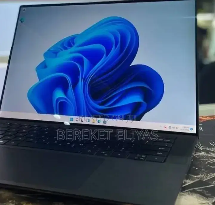 New Laptop Dell Precision 5550 16GB Intel Core i7 SSD 512GB