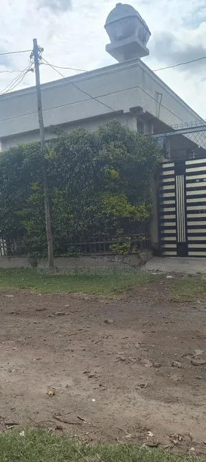 Furnished 8bdrm House in Bishoftu Dukem, Oromia-Finfinne for sale