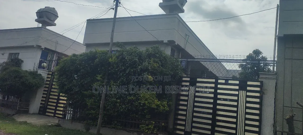 Furnished 8bdrm House in Bishoftu Dukem, Oromia-Finfinne for sale