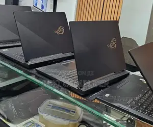 New Laptop Asus ROG Strix G15 16GB Intel Core i7 SSD 512GB