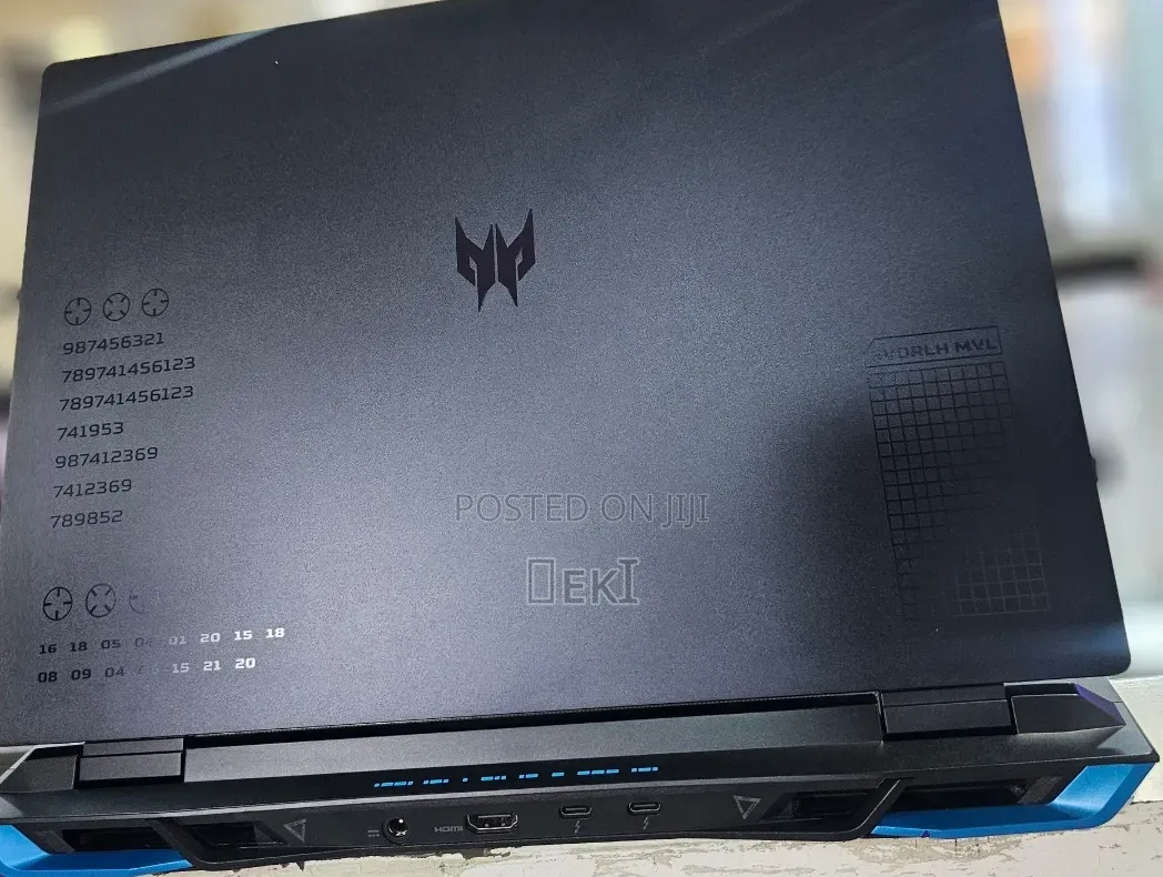 New Laptop Acer Predator Helios 300 16GB Intel Core i9 SSD 1T