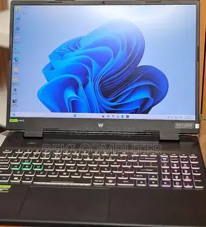 New Laptop Acer Predator Helios 300 16GB Intel Core i9 SSD 1T