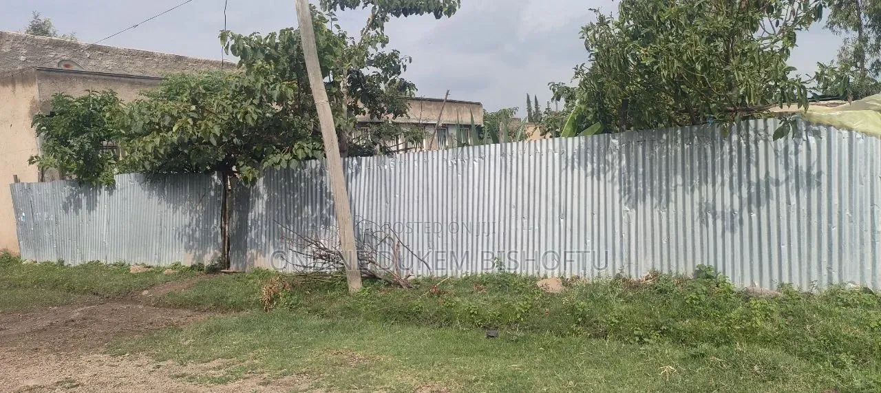 Furnished 8bdrm House in Bishoftu Dukem, Oromia-Finfinne for sale