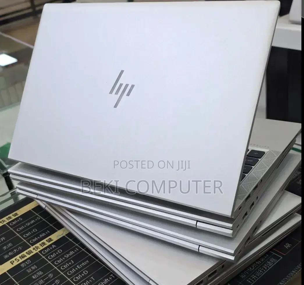 New Laptop HP EliteBook 840 G8 16GB Intel Core i5 SSD 512GB