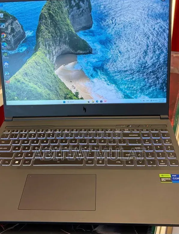 New Laptop Acer Nitro V 16 16GB Intel Core i7 SSD 1T
