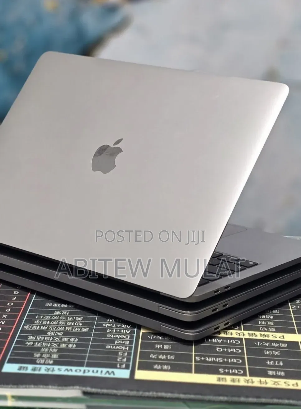 New Laptop Apple MacBook Pro 2020 M1 8GB Apple M1 SSD 512GB