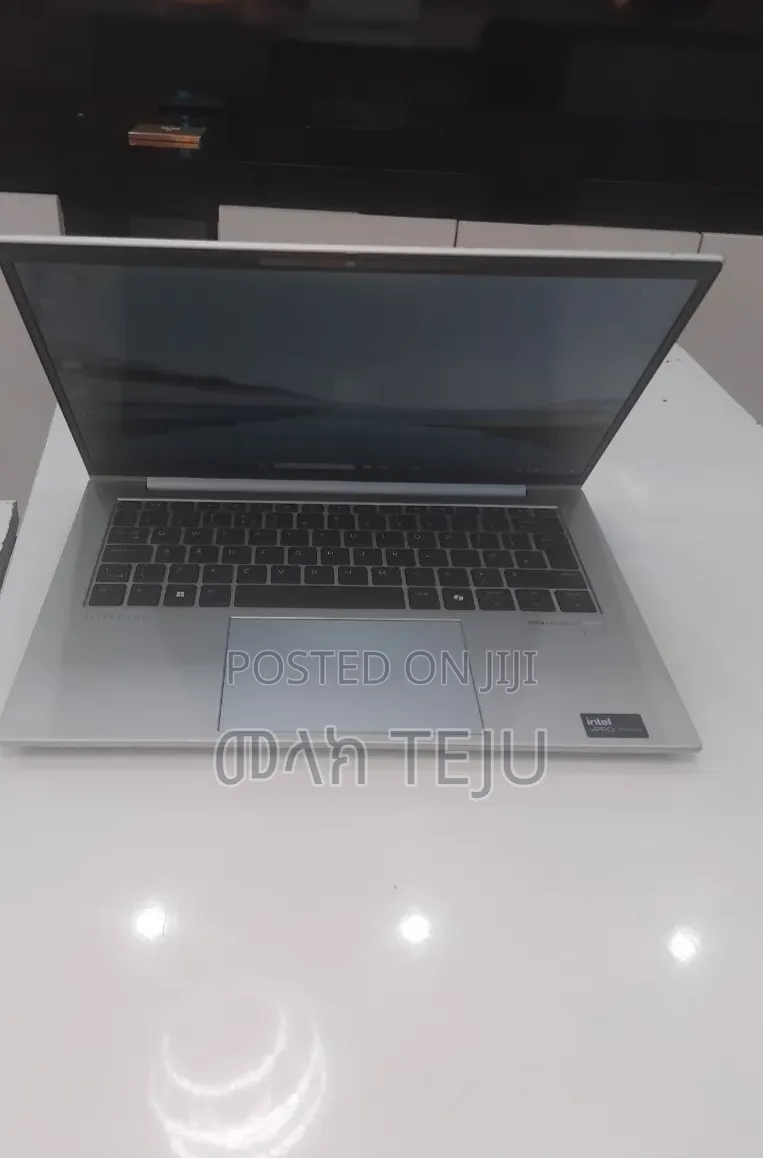 New Laptop HP EliteBook 840 G11 16GB Intel Core Ultra 7 SSD 512GB
