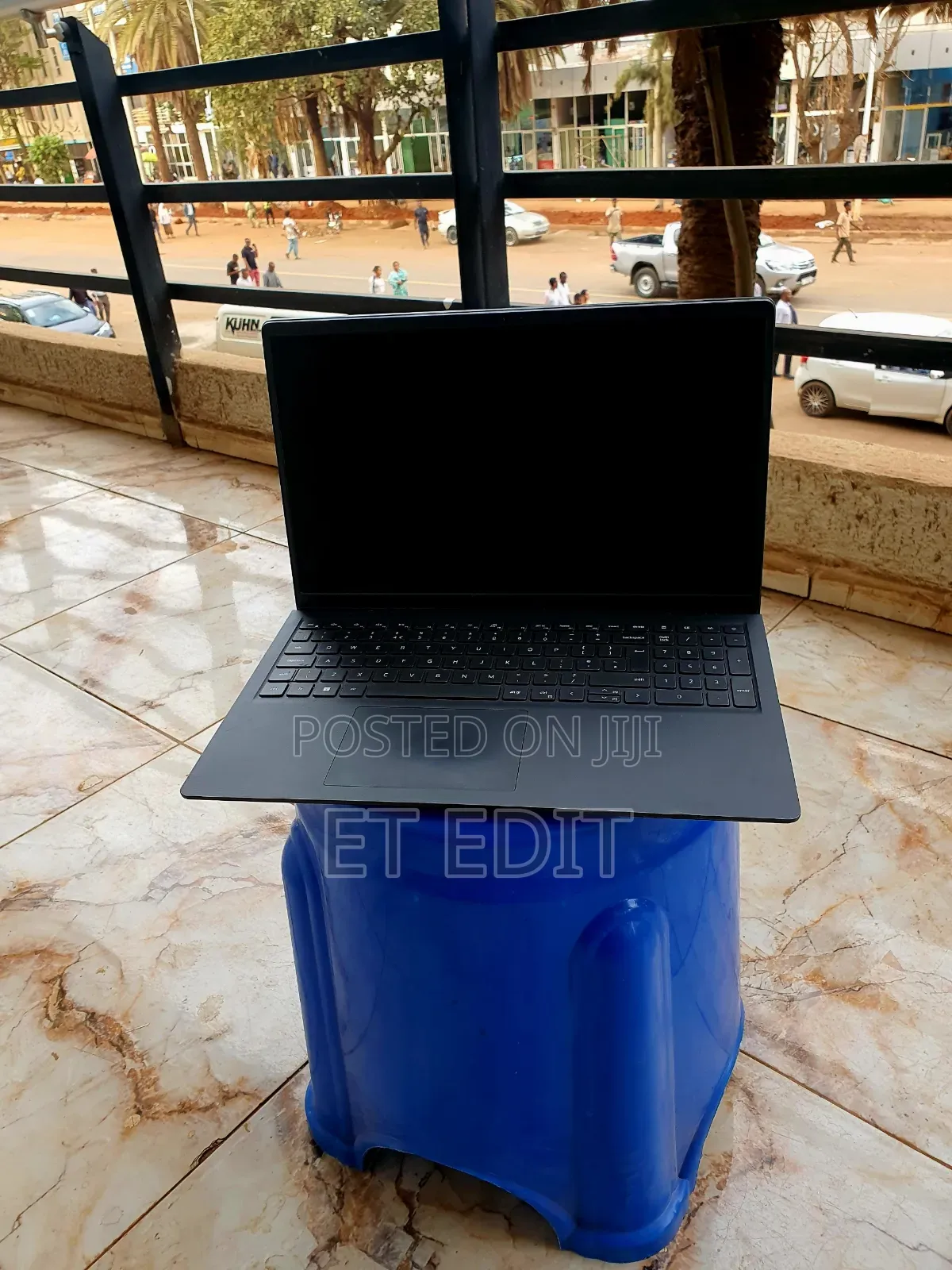 Laptop Dell Vostro 15 3510 8GB Intel Core i3 HDD 1T