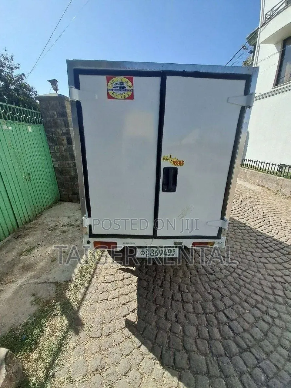 Suzuki Contener Rent