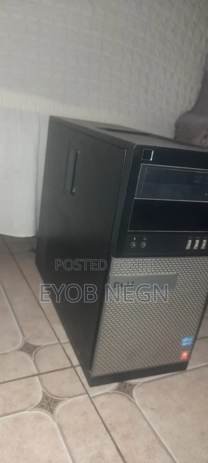 Desktop Computer Dell OptiPlex 7010 4GB Intel Core i3 HDD 500GB