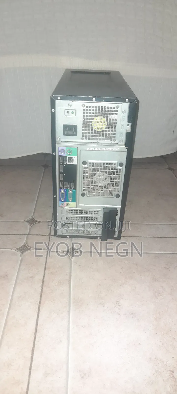 Desktop Computer Dell OptiPlex 7010 4GB Intel Core i3 HDD 500GB