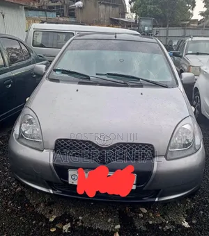 Toyota Vitz Rent
