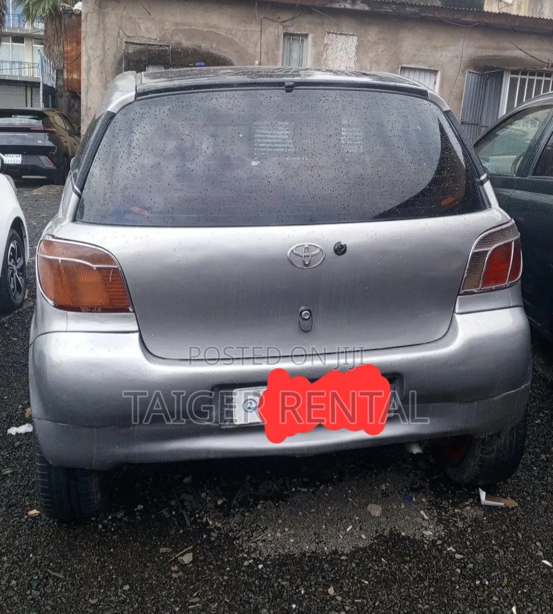 Toyota Vitz Rent