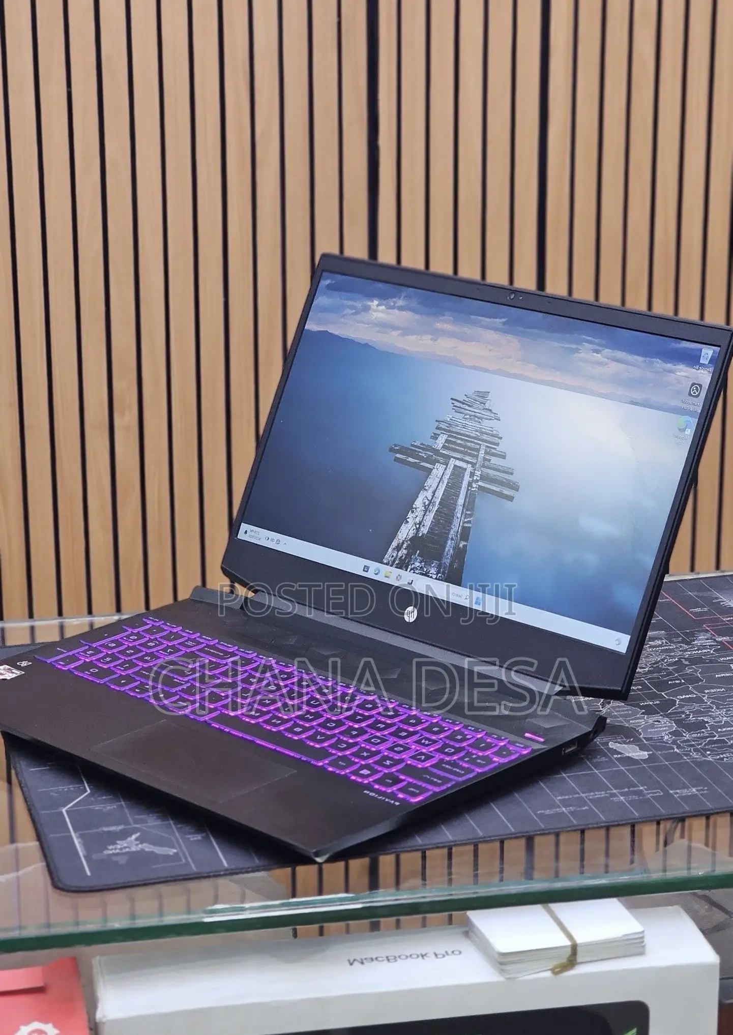 New Laptop HP 8GB AMD Ryzen 5 SSD 512GB
