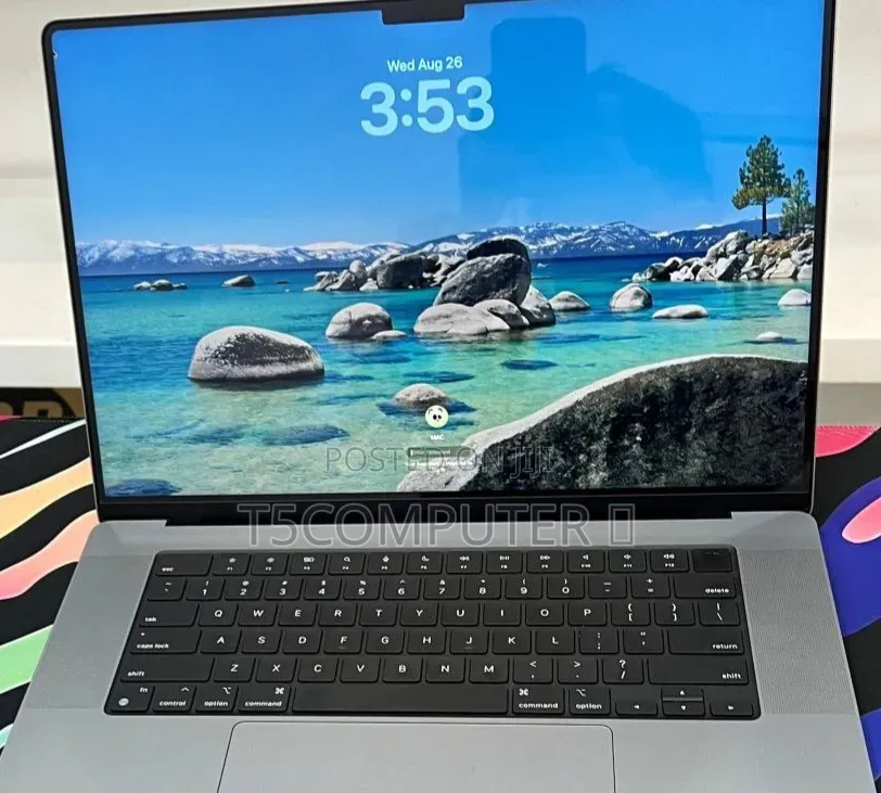 New Laptop Apple MacBook Pro 2021 M1 32GB Apple M1 Pro SSD 512GB