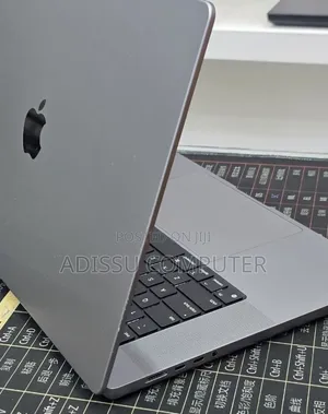 New Laptop Apple MacBook Air 2020 M1 32GB Apple M1 Max SSD 1T