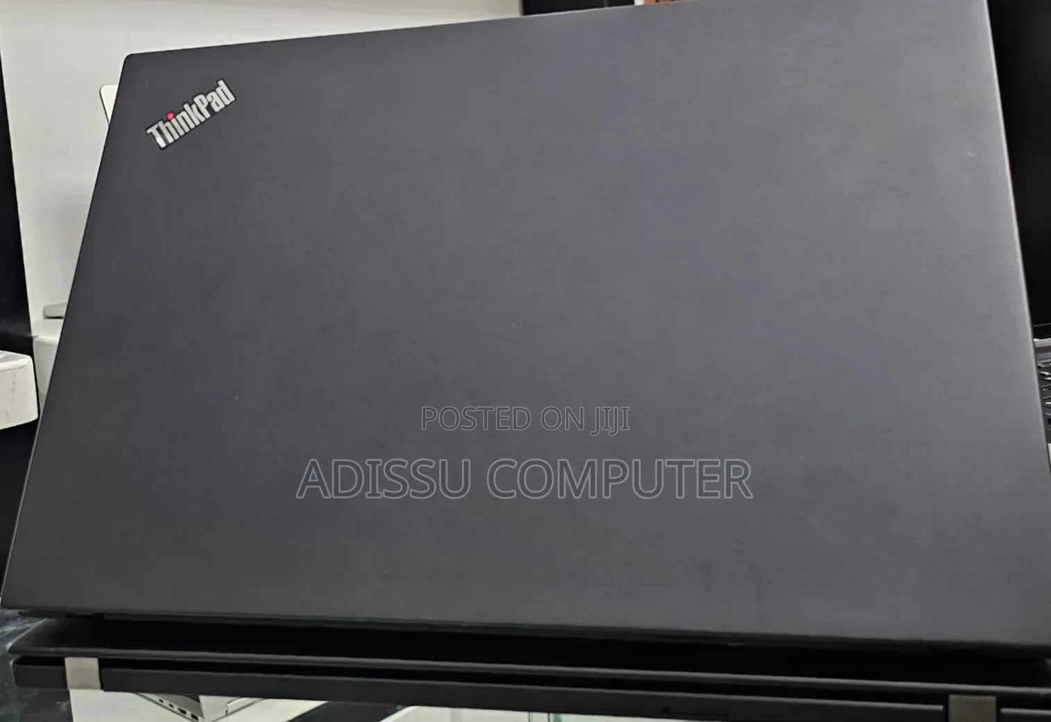 New Laptop Lenovo ThinkPad t495s 16GB AMD Ryzen 7 SSD 512GB