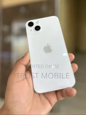 Apple iPhone 13 128 GB White