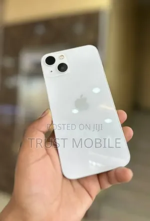 Apple iPhone 13 128 GB White