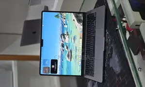 New Laptop Apple MacBook Air 2022 M2 16GB Apple M2 SSD 256GB
