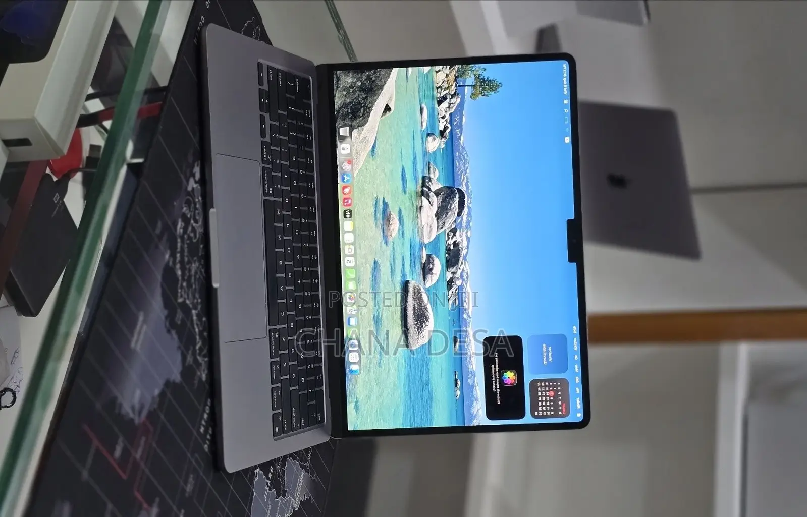 New Laptop Apple MacBook Air 2022 M2 16GB Apple M2 SSD 256GB