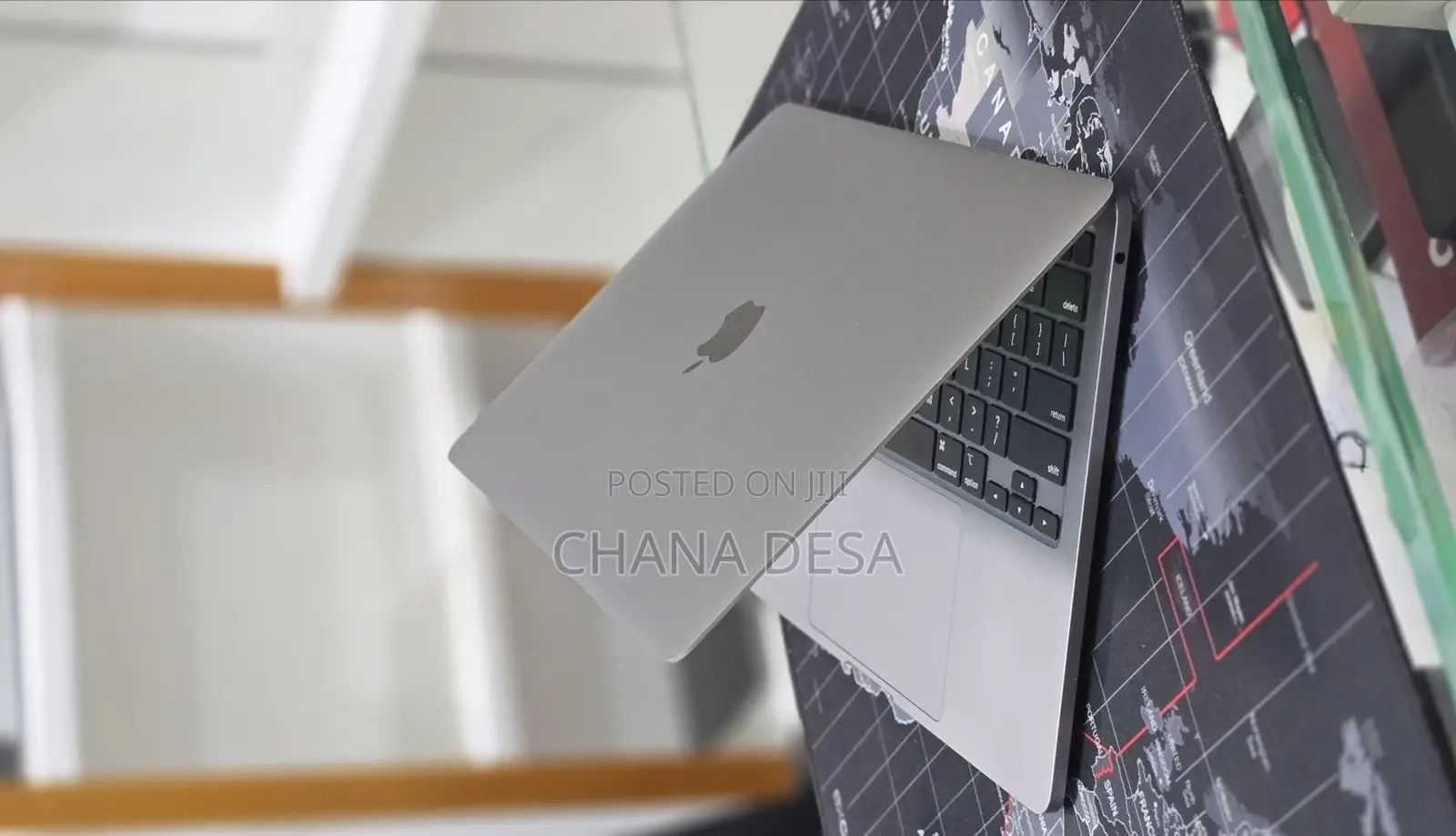 New Laptop Apple MacBook Pro 2022 M2 16GB Apple M2 SSD 512GB