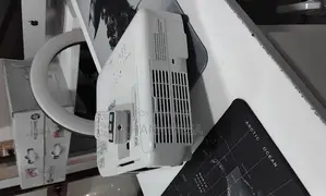 Epson   EB-S31