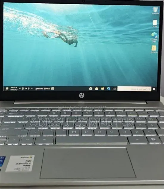 New Laptop HP Pavilion 14 8GB Intel Core i5 SSD 512GB