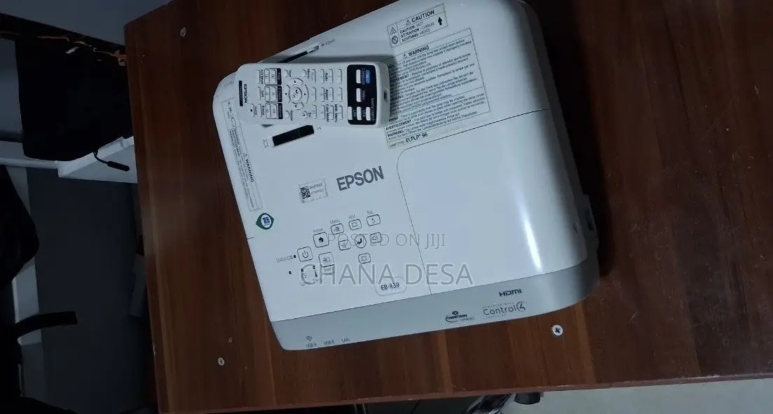 Epson :  EB-x39