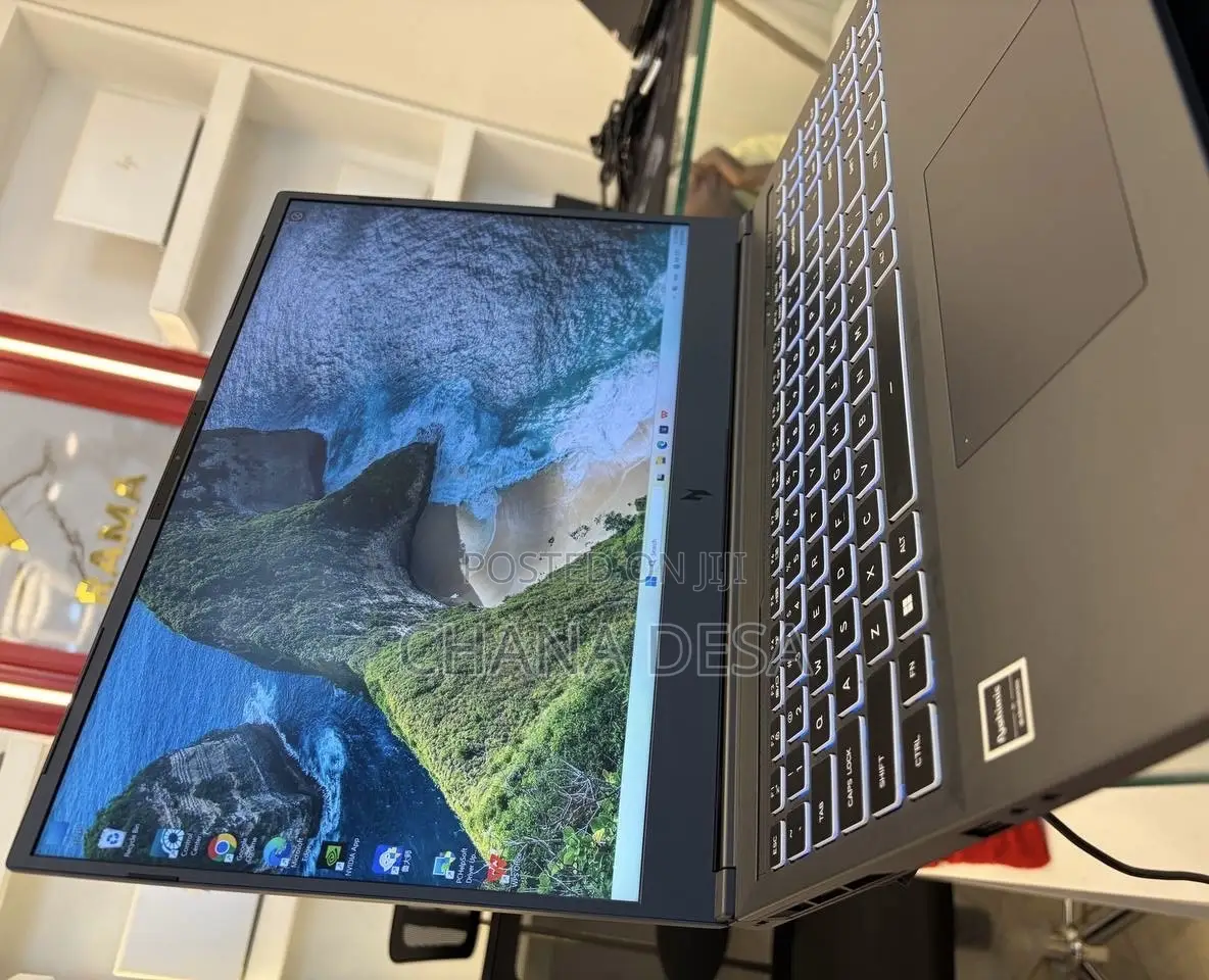 New Laptop Acer 16GB Intel Core i7 SSD 1T