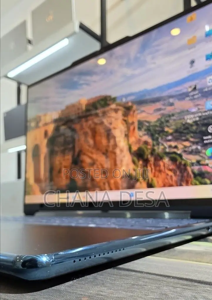 New Laptop Lenovo Yoga 9 16GB Intel Core Ultra 7 SSD 1T