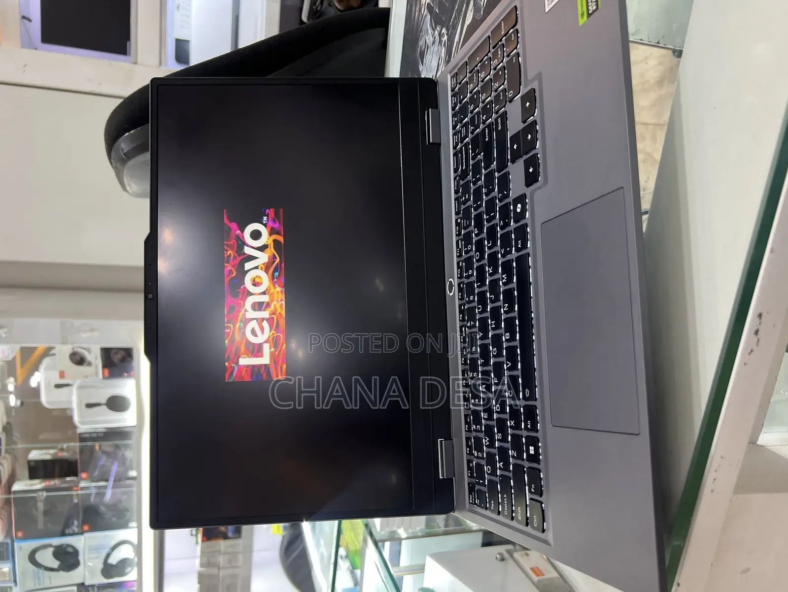 New Laptop Lenovo 16GB AMD Ryzen 5 SSD 512GB