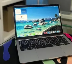 New Laptop Apple MacBook Pro 2021 M1 8GB Apple M1 SSD 256GB