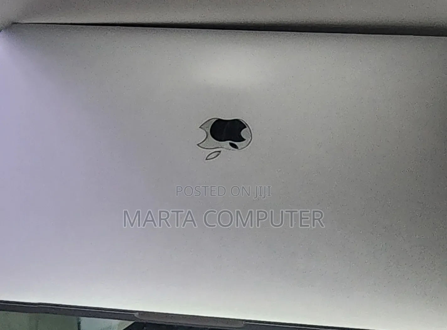 New Laptop Apple MacBook Pro 2019 16GB Intel Core i7 SSD 512GB