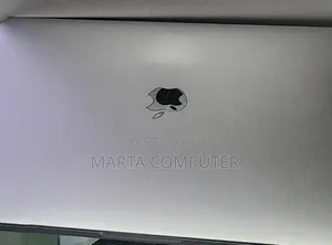 New Laptop Apple MacBook Pro 2019 16GB Intel Core i7 SSD 512GB