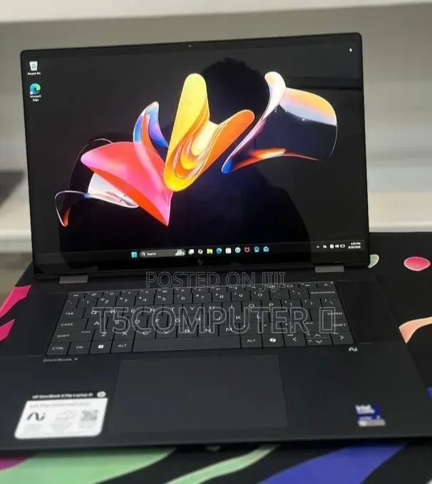 New Laptop HP OmniBook X Flip 14" 16GB Intel Core Ultra 7 SSD 1T