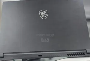 New Laptop MSI GS65 Stealth Thin 8RE 16GB Intel Core i5 SSD 1T