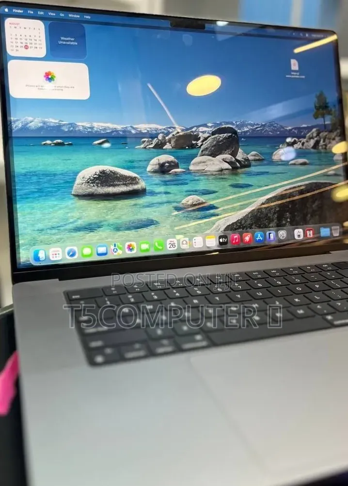 New Laptop Apple MacBook Pro 2023 M3 8GB Apple M3 SSD 512GB